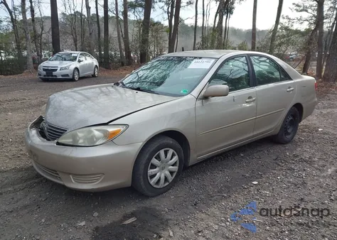 2005 Toyota Camry Le from USA, damaged, VIN 4T1BE32K15U992722